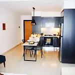 Flat W Balcony In Lefkosa 5 Min To Kyrenia Gate