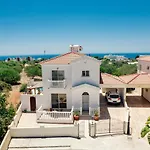 Villa Lankas
