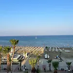 See To Sea Lux Suite Finikoudes Beach