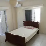 Room In Villa In Quite Arrea Of Larnaca