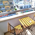 Unique 2Br Apt 11 With 300Mbit Plus Netflix
