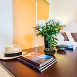 Silver Apartment 3
