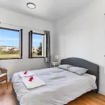 Aphrodite Hills Stunning Apartment