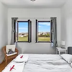 Aphrodite Hills Stunning Apartment