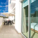 Calypso - Coralli Beachfront Apartment