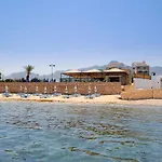 Beautiful Two-Bedroom Apartment Near The Sea Sel 6-5