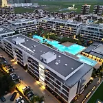Long Beach Holiday Resort Nymph Apartment Iskele