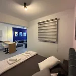 Myguest Clarus 33, Luxury 1-Bedroom Apartment