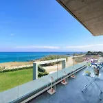 Luxury Villa By The Sea With Heated Pool