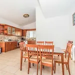 Villa Theo