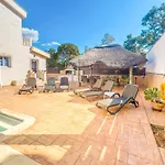 Villa Fame