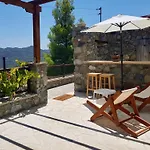 Traditional House With Mountain View - Dierona Village