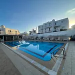 Tangerine Studio With Pool In Ayia Napa
