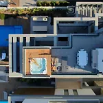 Sunrise Beachfront Villas - Villa 3