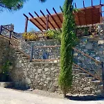 Traditional House With Mountain View - Dierona Village