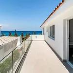 Beach Front Aqua Marina By Ezoria Villas