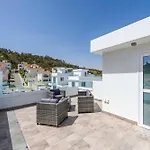 Green Bay Villa 14