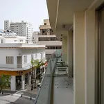Downtown 2 Bedroom Apartment
