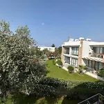 Girne / Zeytinlik 2+1 Havuzlu Manzarali Daire