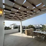 Girne / Zeytinlik 2+1 Havuzlu Manzarali Daire