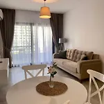 Studio With Niche - Caesar Resort