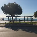 Tourist Hot Spot Location