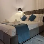 Kamaroporta Luxury Apartments