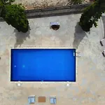 Phaedrus Living: Traditional Stone House Pachna