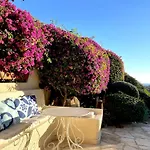Mediterranean Cottage, Sea View, Great Location