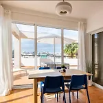 Top Floor Apartment City Center