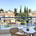 H&O Golden Sun Suite