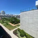 Courtyard Long Beach Resort
