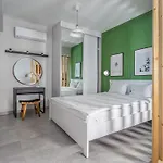 Caesar Blue Seaside Luxury Apartments