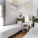 Caesar Blue Seaside Luxury Apartments