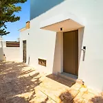Villa Dara By Ezoria Villas