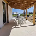 Pomos Rockaway Beach House