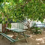 Diamante Guest House-Ground
