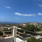 Seaview Apartments