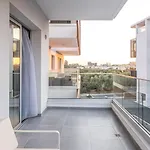 Platinum 77 XIV Apartments