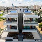 Oxford House Apt By Trulycyprus