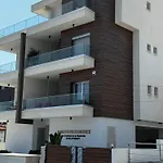 3 Bedroom Penthouse Jacuzzi Seaview