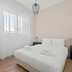 Midas Residence B I Apartments