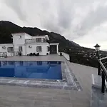 Australian Villa In Lapta , Sleeps Up To 12 Persons , New To The Holiday Rental