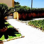 Villa Elena Gardens