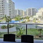 Neuron 1-Bedroom Pool View Apartment In Caesar Resort