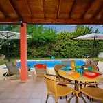 Villa Poppy By Villa Plus