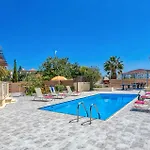 Villa Marios By Villa Plus