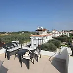 Mountain View Roof Terrace Apartment