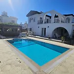 Citrus Villa With Outdoor Bar