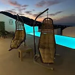 Villa Carpe Diem - Infinity Pool And Stunning Sea View